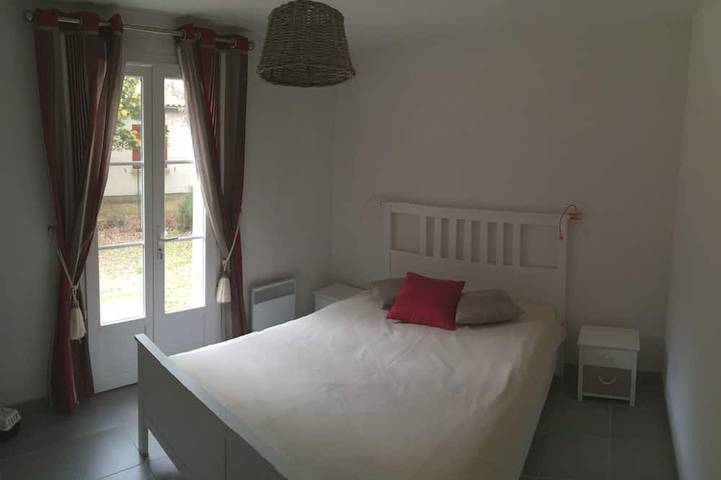 Location de vacances pour 6 personnes, avec jardin et terrasse dans Vert Bois - 2