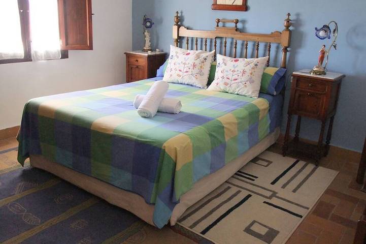 Spanische Villa Mit Privatem Pool, WIFI, 50 Minuten vom Strand entfernt in Yecla, Murcia Binnenland