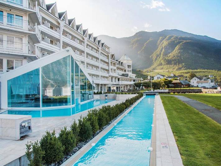 Hotel für 4 Personen, mit Sauna und Garten sowie Pool und Whirlpool, mit Haustier - 1
