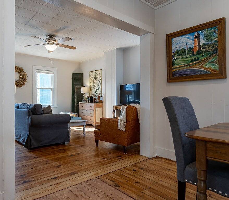 Lovely home, wonderful location. in Luray, Page County