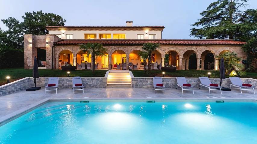 Villa mit pool für 10 Personen, mit Balkon und Garten sowie Pool in Poreč - 3