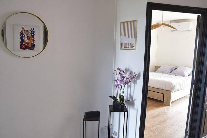 Location de vacances pour 6 personnes, avec jardin ainsi que terrasse et vue à Charnay-lès-Mâcon - 2
