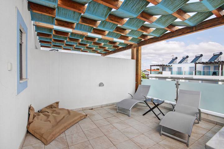 Gîte pour 6 personnes, avec bassin pour enfant, adapté aux familles à Manta Rota - 3