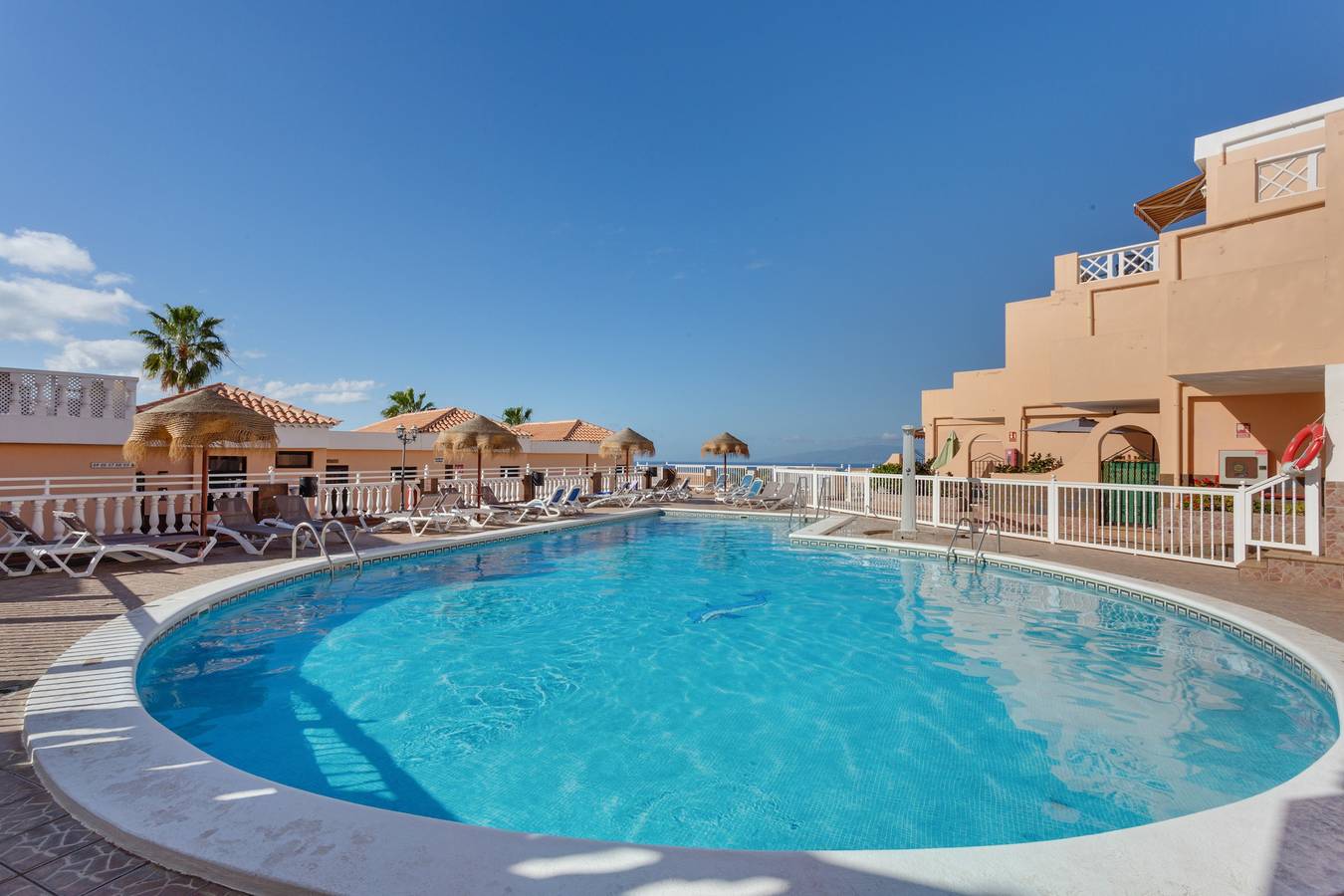 Ganze Wohnung, Ferienwohnung 'Casa Paradise Michel' mit Meerblick, privater Terrasse und Wlan in San Eugenio Alto, Adeje