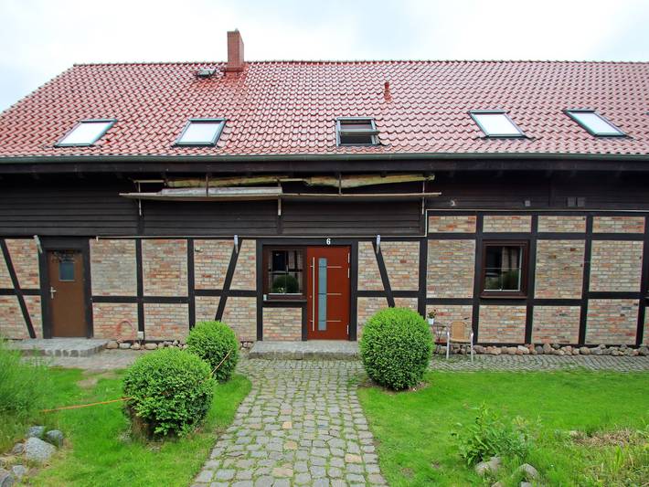 Ferienwohnung für 2 Personen, mit Garten und Terrasse, mit Haustier