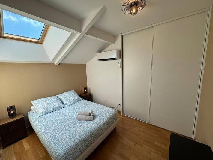 Gîte pour 6 personnes, avec terrasse à Chassieu - 2