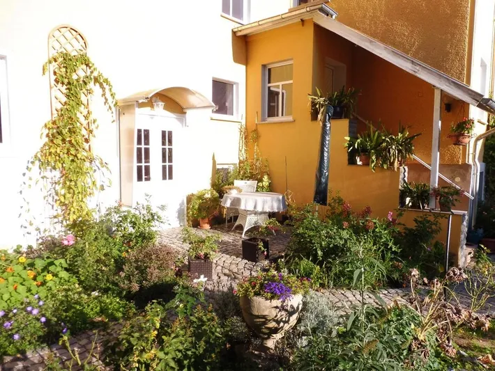 Apartamento de vacaciones para 2 personas, con jardín y vistas - 1