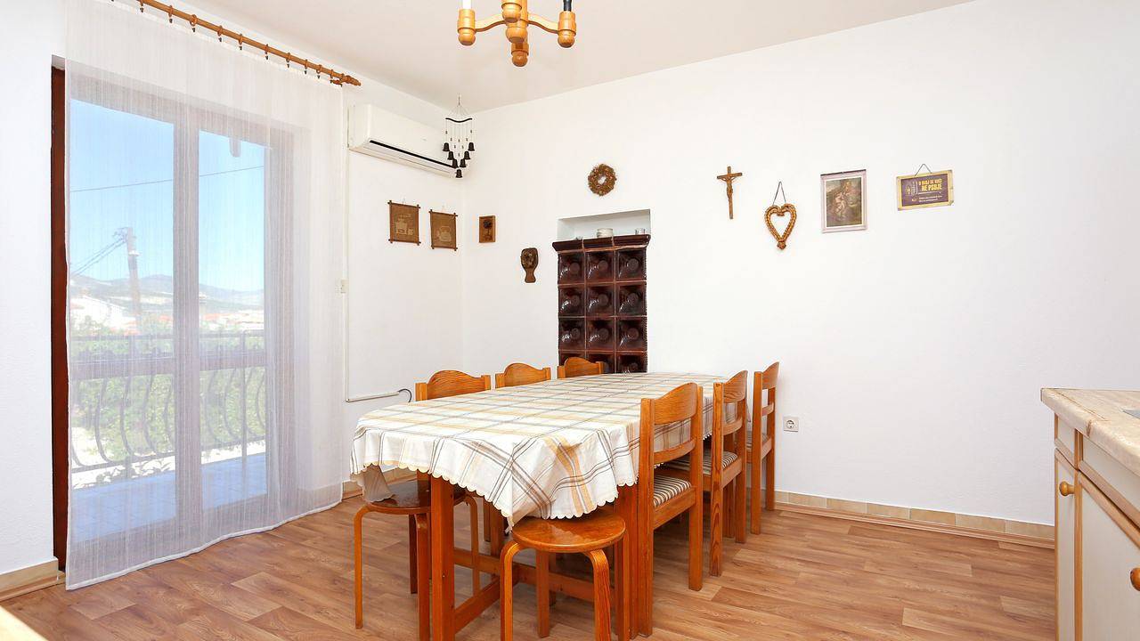 Ganze Ferienwohnung, Ferienwohnung für 6 Personen (78 m²) in Arbanija in Arbanija, Ciovo
