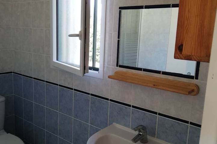 Gîte pour 4 personnes, avec jardin et terrasse, animaux acceptés à Saint-Coulomb - 4