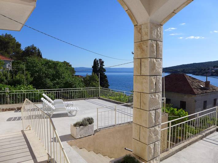 Apartament wakacyjny dla 6 osób, z Balkon/ taras w Sumartin