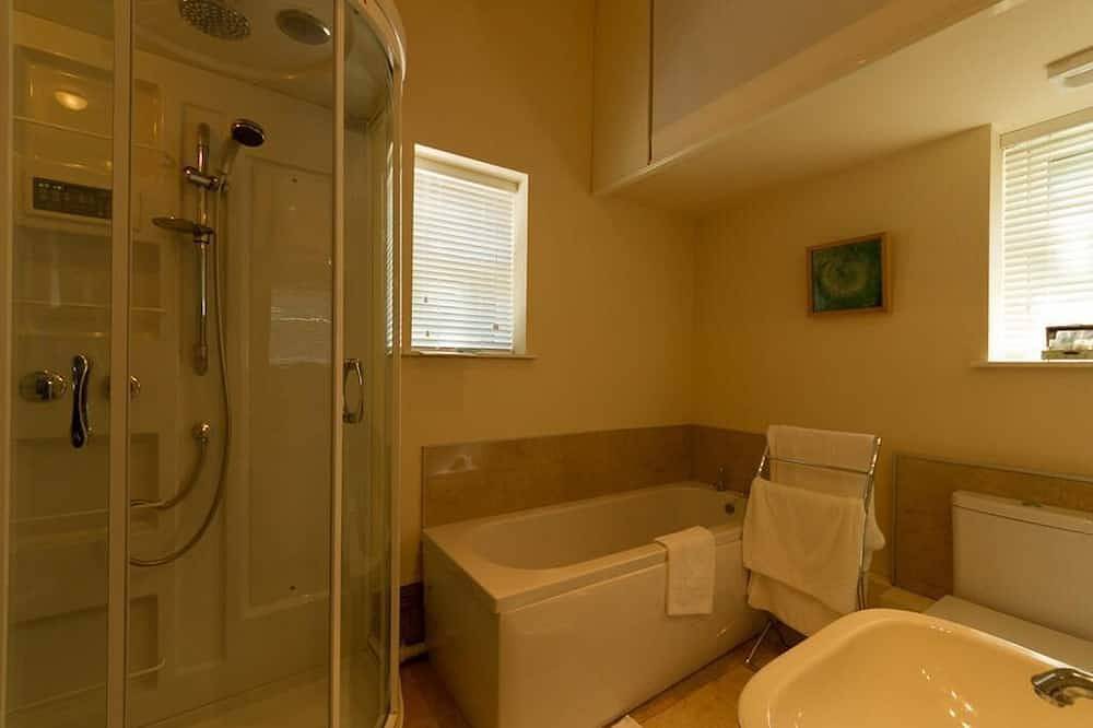 Casa De Campo-Apartamento-Casa de Banho com Banheira-Ty Bach in Snowdonia