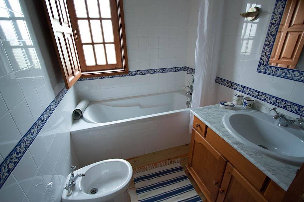 Ferienhaus in Ponte da Barca - Tourismus mit der Qualität der Minho in Bravães, Viana do Castelo Distrikt