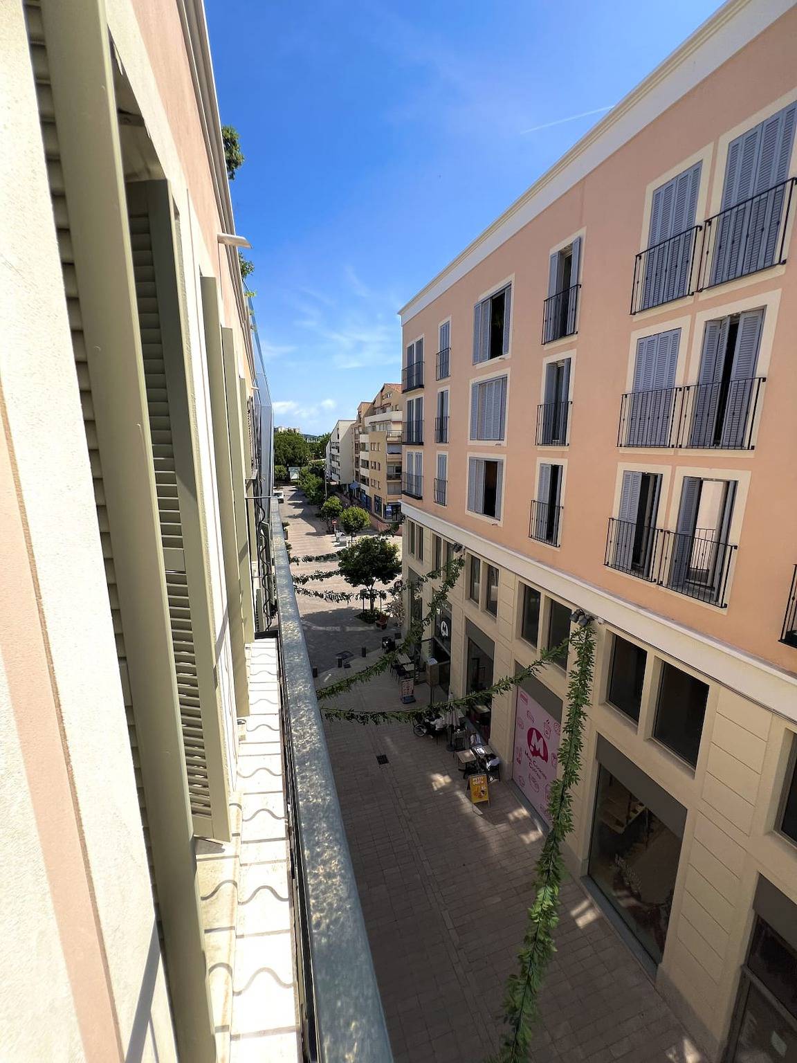 Apartamento entero, Old Antibes - 4 beds - Private parking in Antibes, Region de Cannes