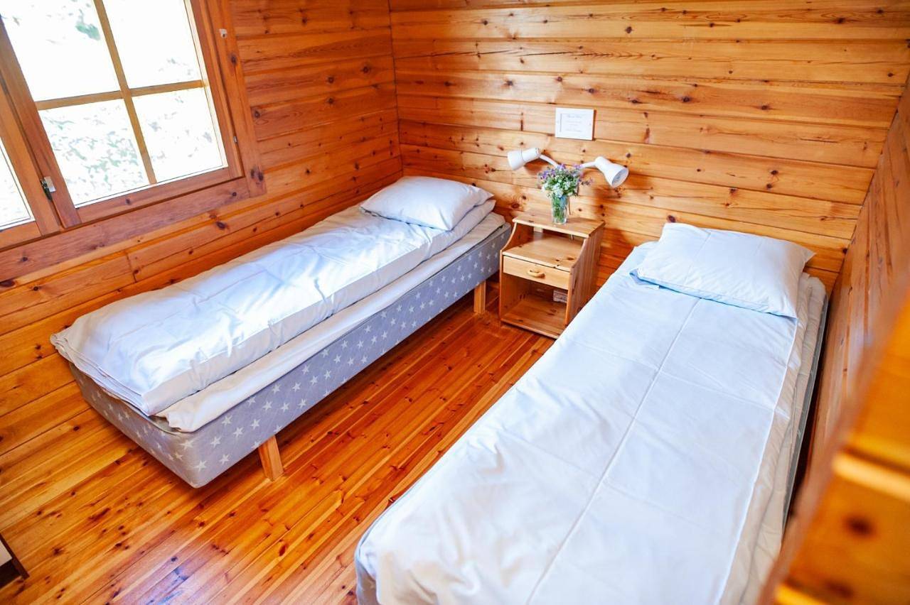 Rauhalahti Holiday Cottages in Kuopio, Kallavesi