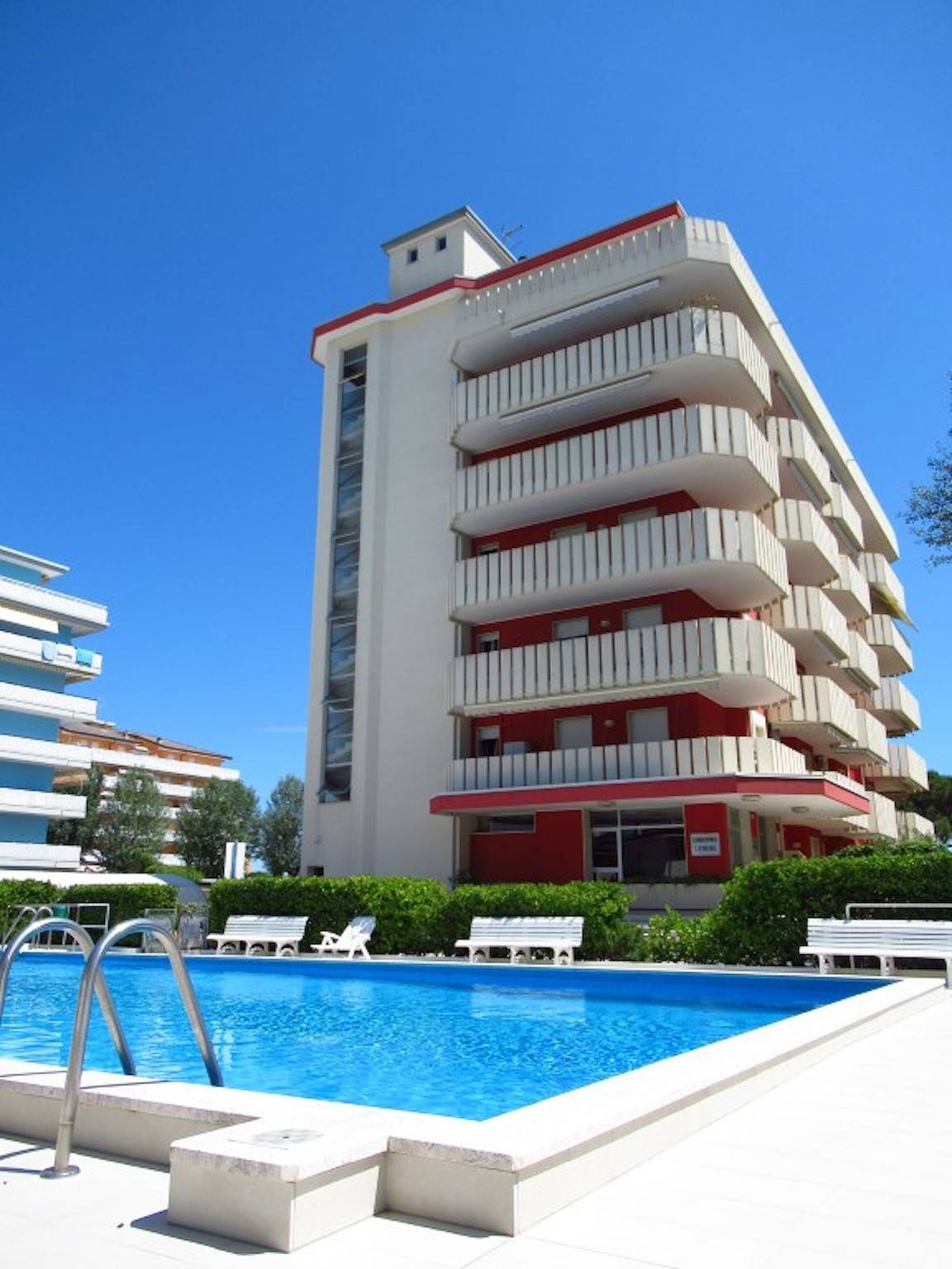Ganze Wohnung, Ferienwohnung mit Garten und Pool in Porto Santa Margherita, Caorle
