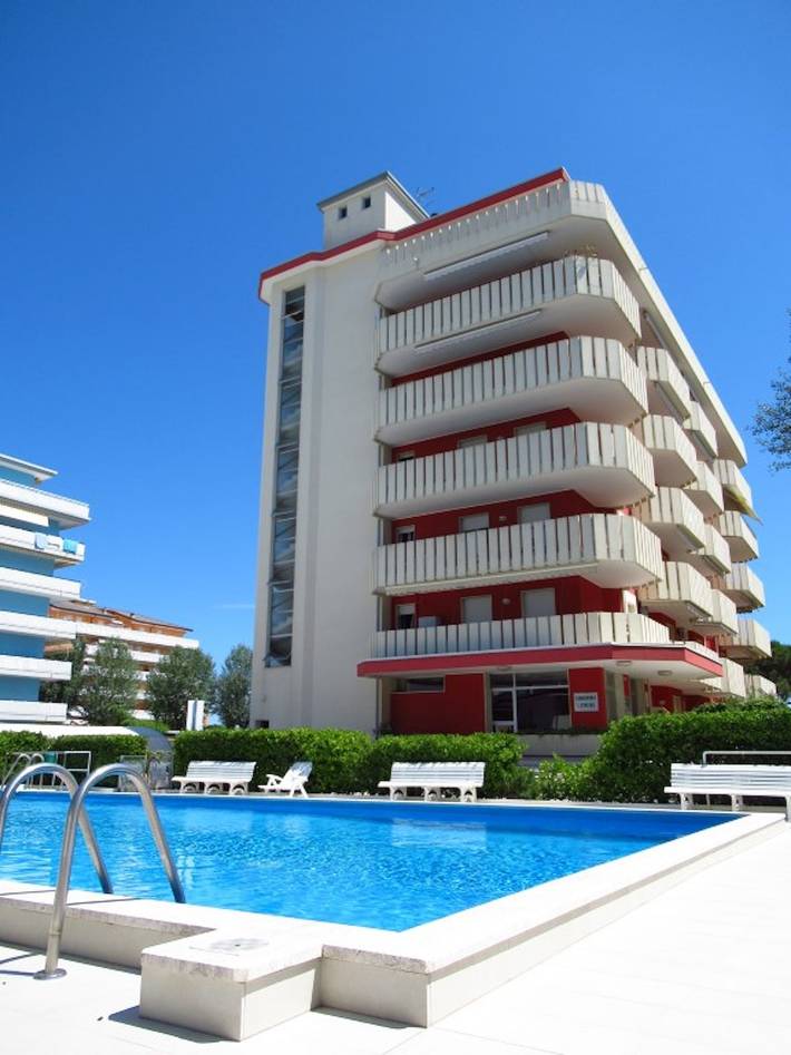 Ferienwohnung für 6 Personen, mit Balkon/Terrasse und Garten in Porto Santa Margherita - 4