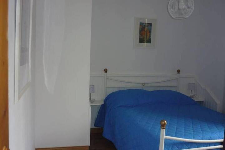 Gîte pour 12 personnes, avec terrasse et jardin à Montgesty - 3