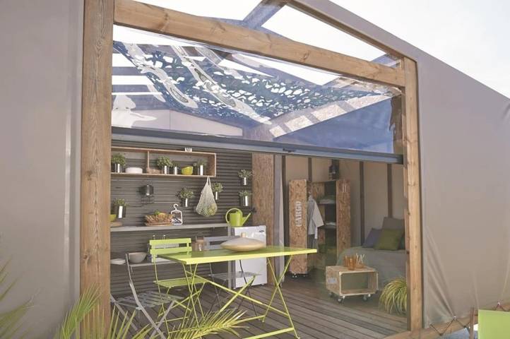 Tente pour 4 personnes, avec bassin pour enfant dans les Pyrénées-Orientales - 4