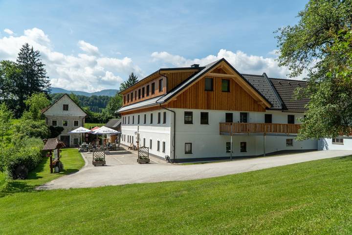 Ferienwohnung für 3 Personen, mit Balkon und Terrasse sowie Garten in Steyr-Land