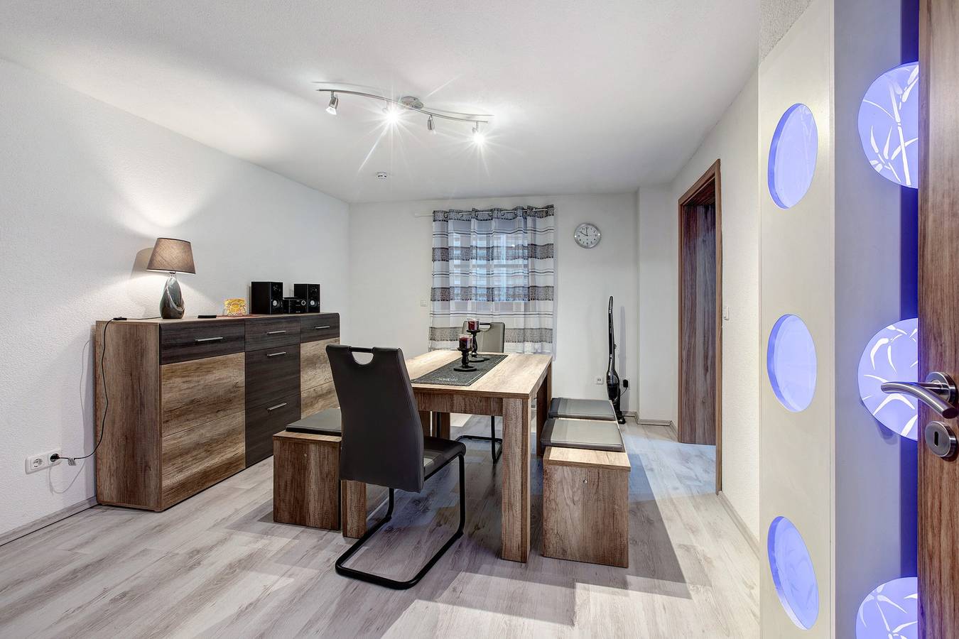 Ganze Wohnung, Ferienwohnung 'Haus Aissa' mit privater Terrasse und Wlan in Kandern, Südschwarzwald