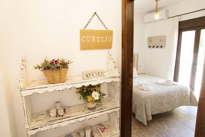 Casa rural para 2 personas, con Balcón y Terraza además de Jardín y Piscina en Coripe - 2