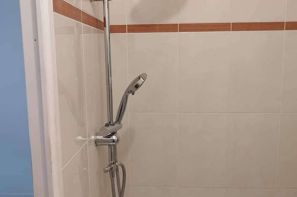 Entire apartment, Beautiful apartment in Meaux, 15 minutes from Disneyland in Meaux, Seine-et-Marne