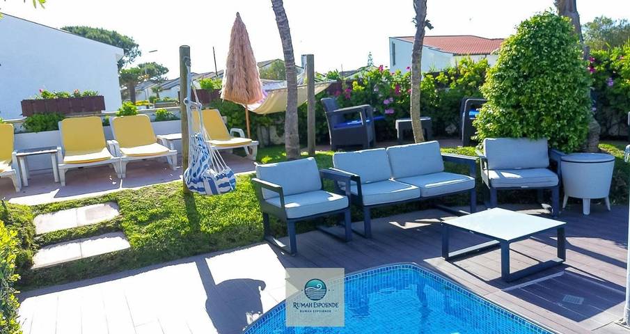 Location de vacances pour 10 personnes, avec piscine ainsi que jardin et vue dans Marinhas - 2