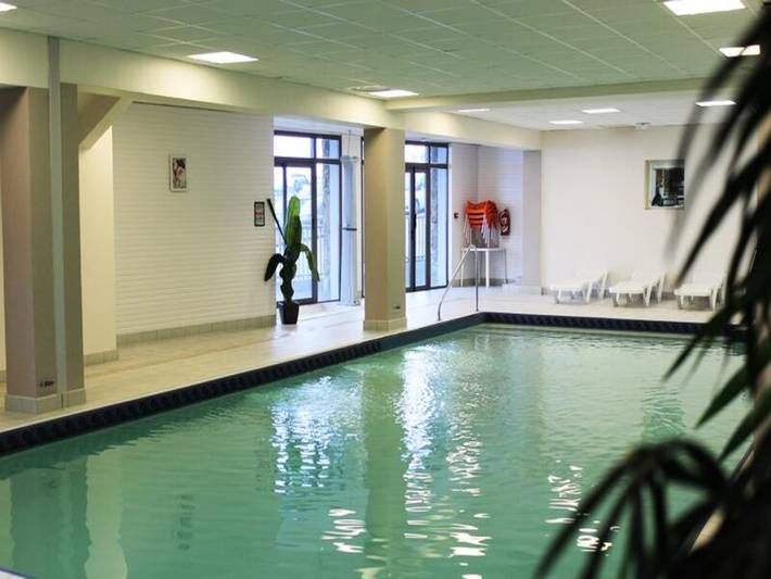 Chalet pour 6 personnes, avec piscine et sauna, animaux acceptés dans La Mongie