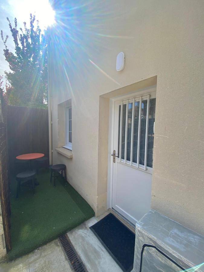 Appartement entier, One-Bedroom Apartment in Mareuil-lès-Meaux, Seine-et-Marne