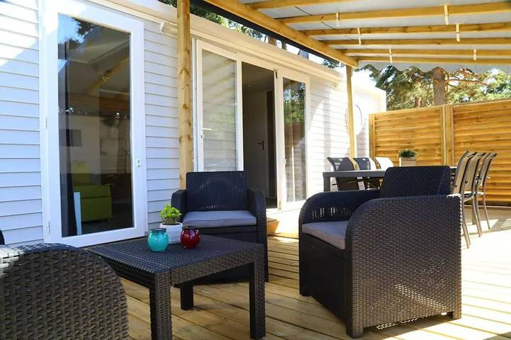 Mobil home pour 6 personnes à Chastanier