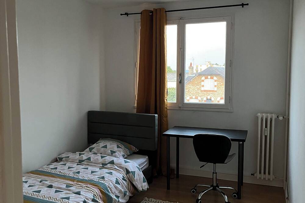Apartamento entero, Whole house T5 in Alenzón, Región de Alençon