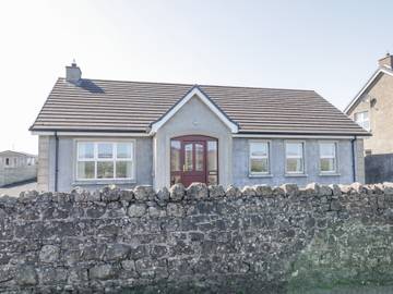 Cottage for 6 People in County Antrim, Photo 1