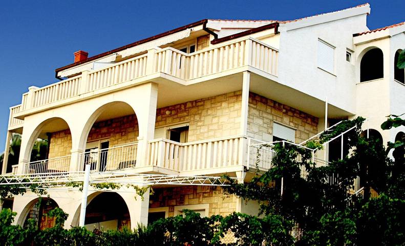Ferienwohnung für 2 Personen, mit Terrasse in Trogir - 3