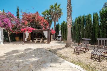 Villa in Santa Eulària des Riu, East Ibiza für 10 