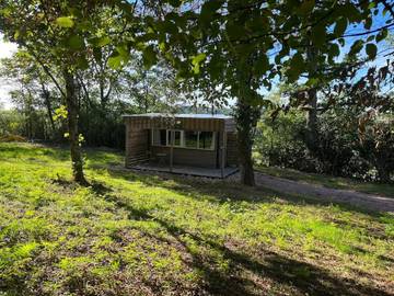 Chambre d’hôte pour 2 personnes, avec vue et jardin, animaux acceptés à Uxeau