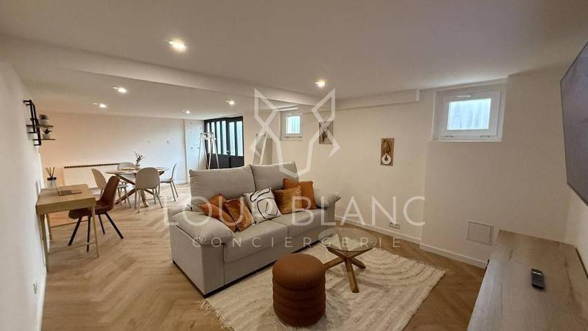 Gîte pour 4 personnes, avec jardin ainsi que jacuzzi et piscine dans Châlonvillars