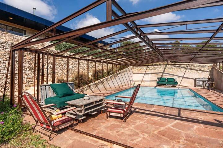 Gîte pour 3 personnes, avec jardin ainsi que piscine et vue, animaux acceptés dans Ouassane - 3