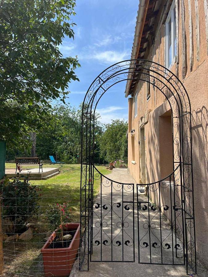 Three-Bedroom House in Saint-Blancard, Gers