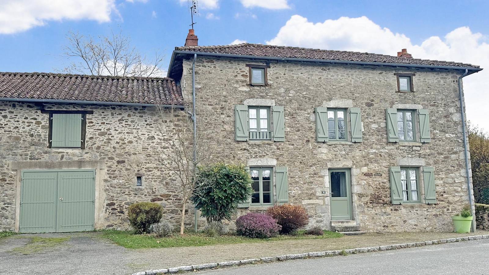 Le Presbytère in Saint-Denis-des-Murs, Limoges region