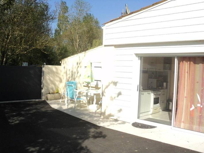 Gîte pour 4 personnes, avec terrasse à Saint-Xandre - 2