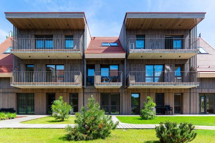 Apartament wakacyjny dla 4 osób, z ogród i taras, zwierzęta dozwolone w Mierzeja Kurońska