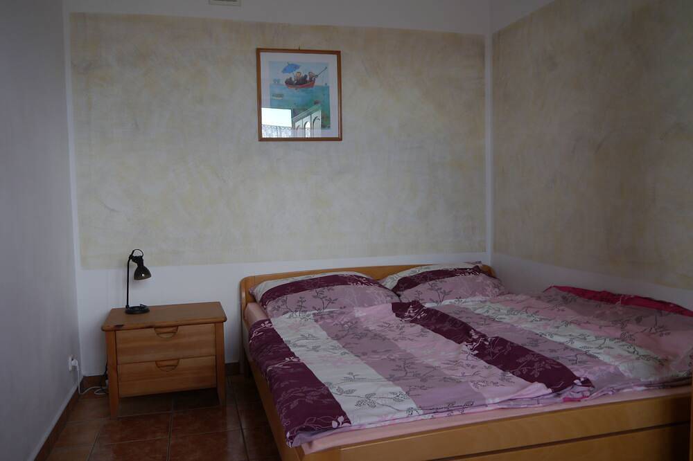 Ganze Wohnung, Ferienhaus Posejdon: 2 Zimmerwohnung für 2-3 Personen, 450m vom Strand,Naturpark in Rowy, Slowinzischer Nationalpark