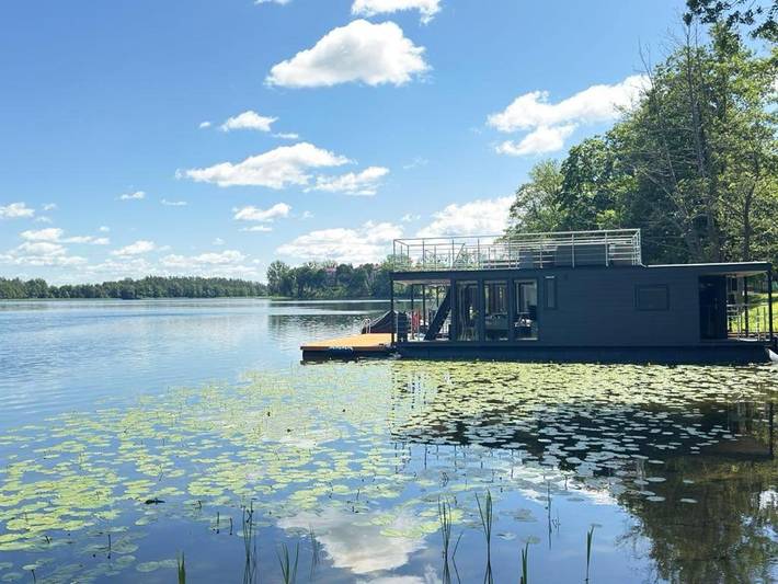 Boot für 6 Personen, mit Seeblick und Terrasse sowie Ausblick in Polen