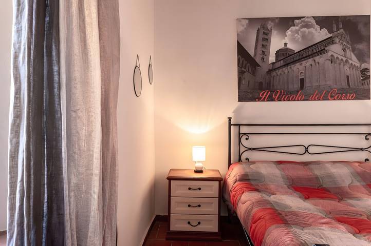 Hel lägenhet, 'Vicolo del Corso - Duomo' Apartment with Shared Terrace and Wi-Fi in Massa Marittima, Grosseto provins
