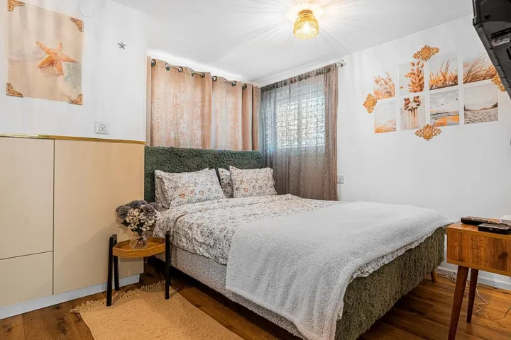 Ferienwohnung für 3 Personen, mit Garten und Ausblick - 1