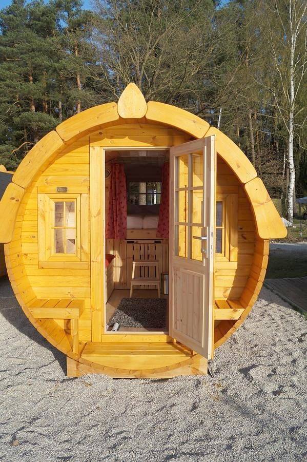 Ferienhaus für 2 Personen, mit Terrasse und Sauna sowie Seeblick und Ausblick