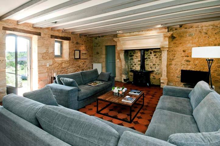 Location de vacances pour 12 personnes, avec piscine et terrasse, animaux acceptés à Sainte-Croix (France) - 4