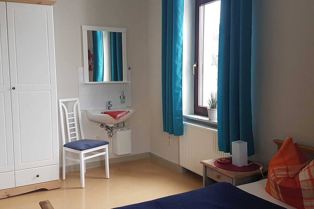 Villa Fewo Moltke - Villa Moltke in Teterow, Lagos de Mecklenburg