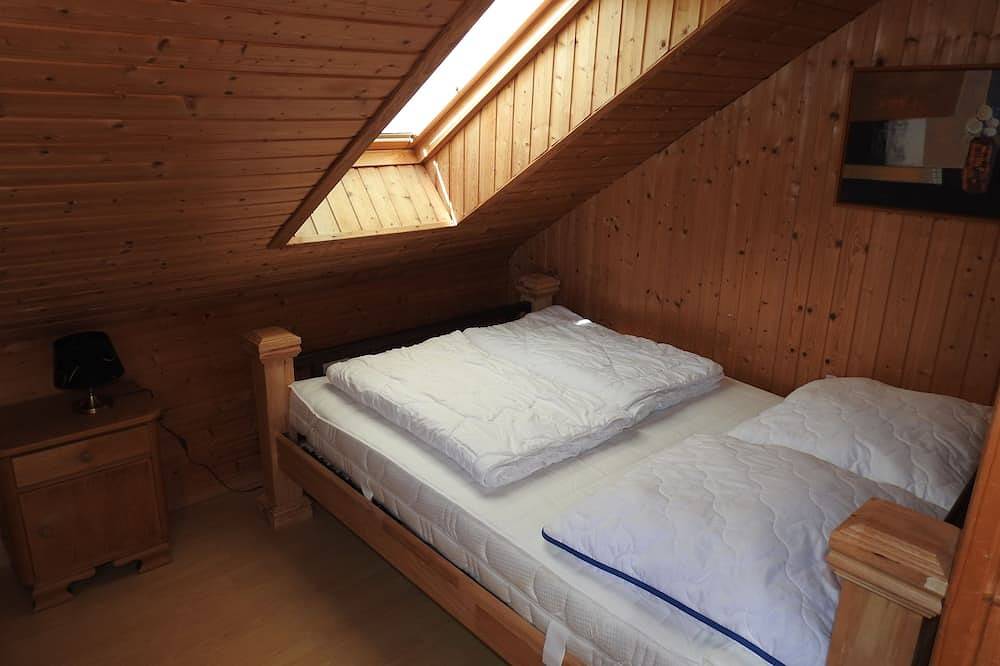 Ferienhaus für 10 Personen + Kleinkind mit Sauna und Wellnessbereich inkl. Nk in Silbersee, Frielendorf