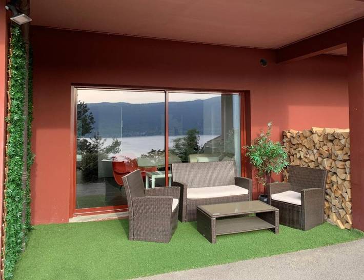 Apartamento de vacaciones para 2 personas, con vistas al lago y jardín además de vistas y sauna - 1